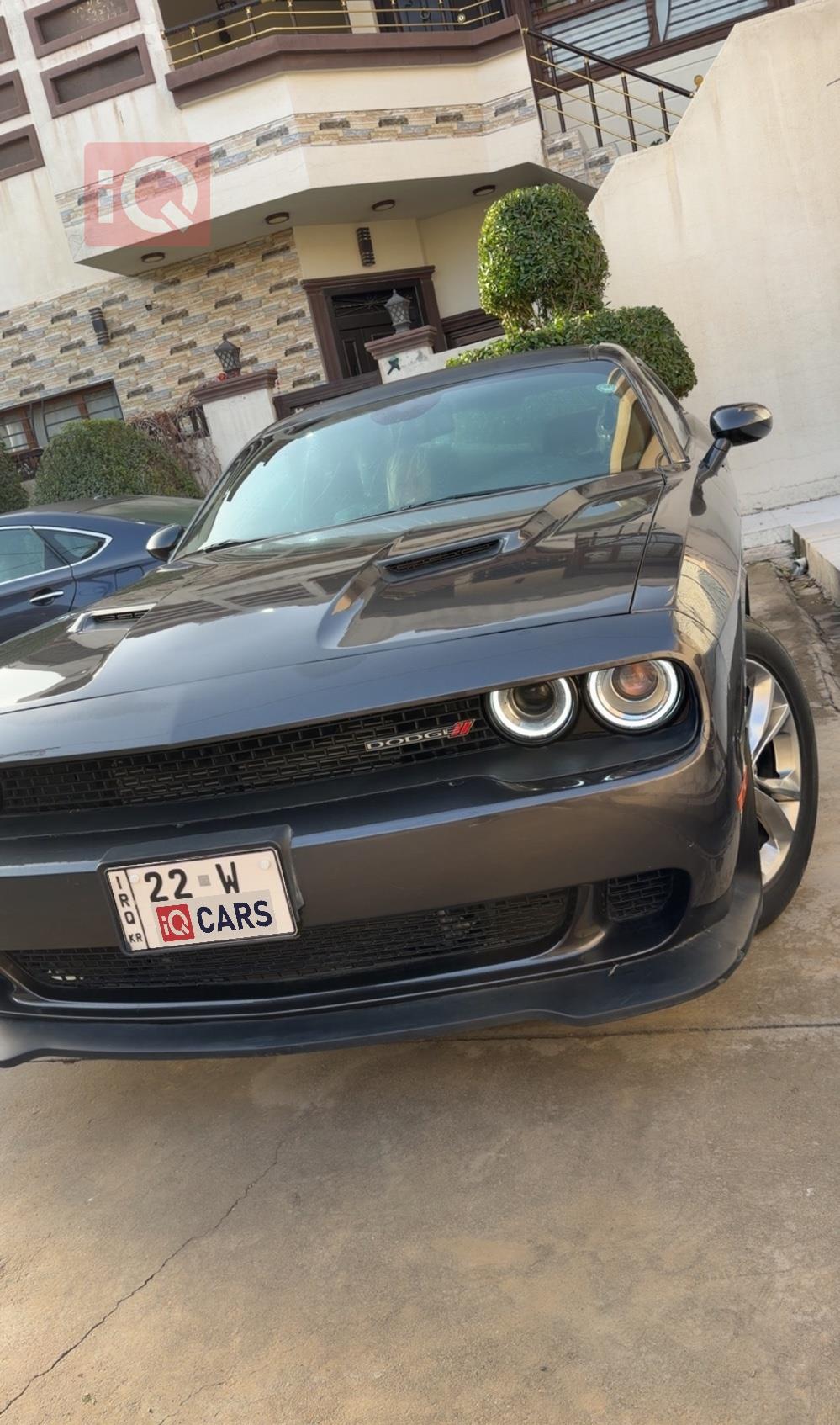 Dodge Challenger